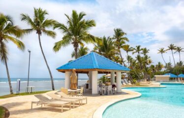 APARTAMENTO FRENTE A LA PLAYA EN RESIDENCIAL LAS OLAS