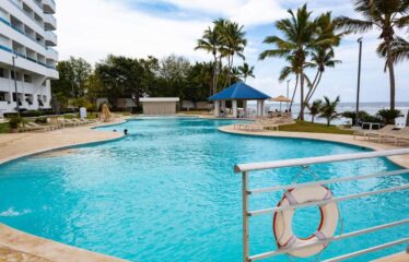 APARTAMENTO FRENTE A LA PLAYA EN RESIDENCIAL LAS OLAS