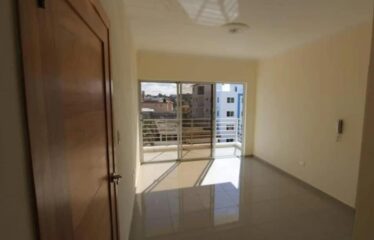 APATAMENTO EN VENTA 4TO. PISO EN SANTO DOMINGO NORTE PROXIMO A LA JACOBO MAJLUTA