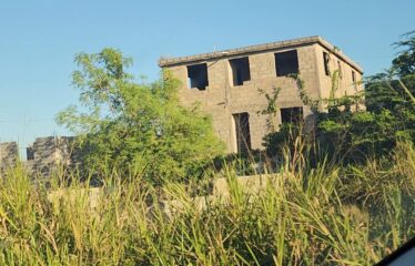 ULTIMAS UNIDADES DE SOLARES EN EL RESIDENCIAL LAS ACACIAS S.D.E