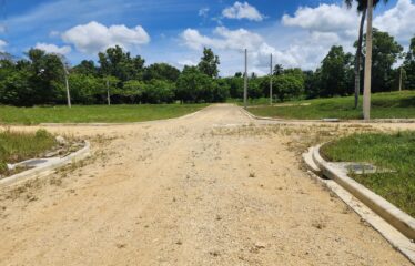 LOTES PARA VILLAS EN EL RESIDENCIAL CIUDAD DEL LAGO EN SANTO DOMINGO NORTE