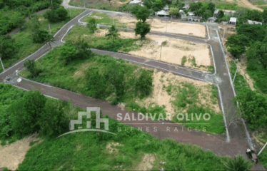 LOTES CON SUS TITULOS Y SERVICIOS BASICOS LISTOS PARA CONTRUIR